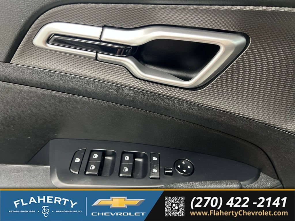 Used 2025 Kia Sportage LX FWD image 21