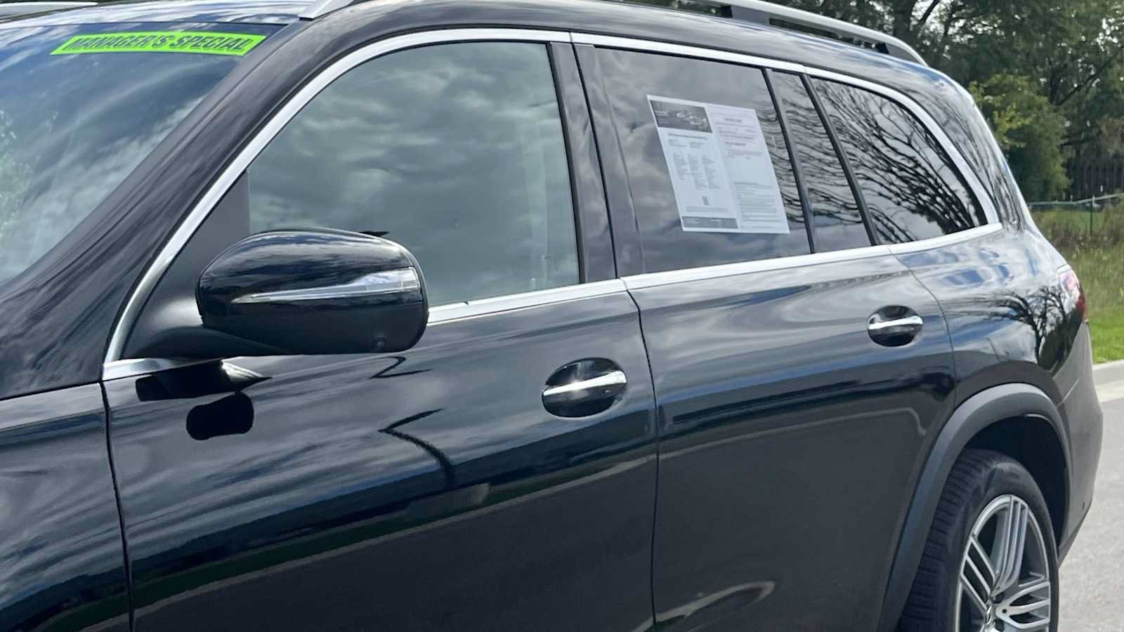 Used 2026 Mercedes-Benz GLS 450 4MATIC image 16