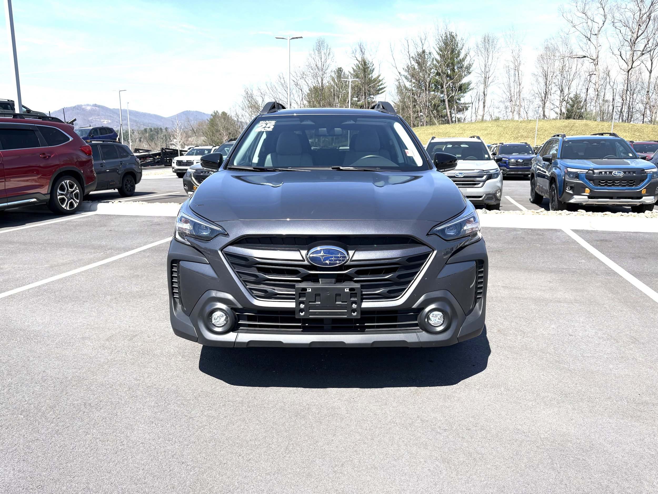 Certified 2025 Subaru Outback Premium AWD/4WD image 2