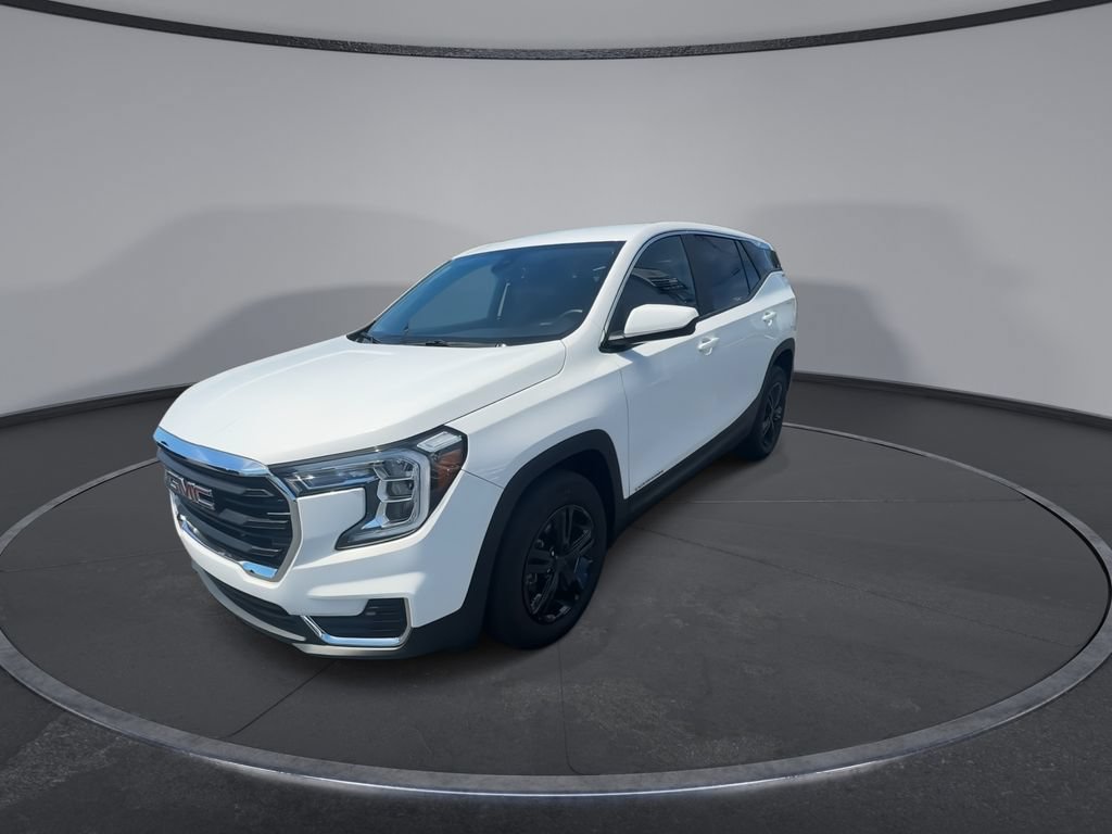 Used 2024 GMC Terrain SLE FWD image 4