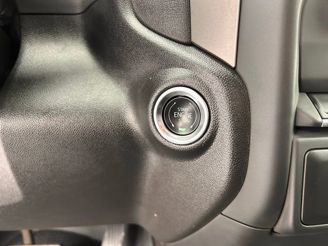 Used 2025 Chevrolet Silverado 1500 Custom image 29