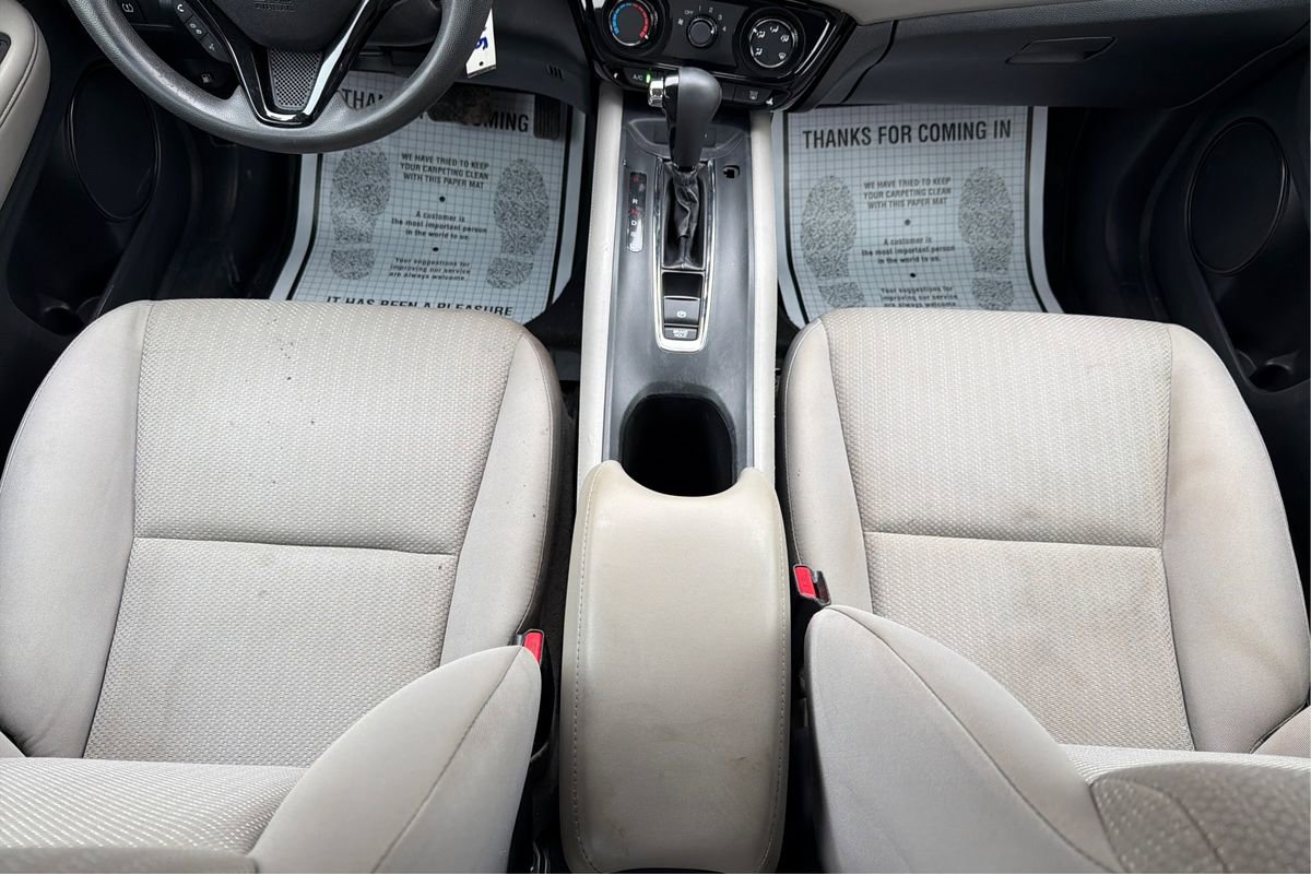 Used 2017 Honda HR-V LX image 14