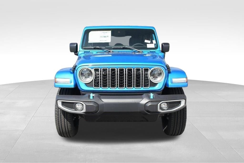 Used 2024 Jeep Wrangler Unlimited Sahara image 2