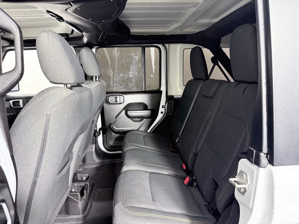 Used 2024 Jeep Wrangler Willys image 22