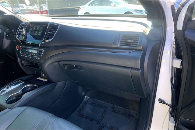 Used 2023 Honda Passport TrailSport image 15