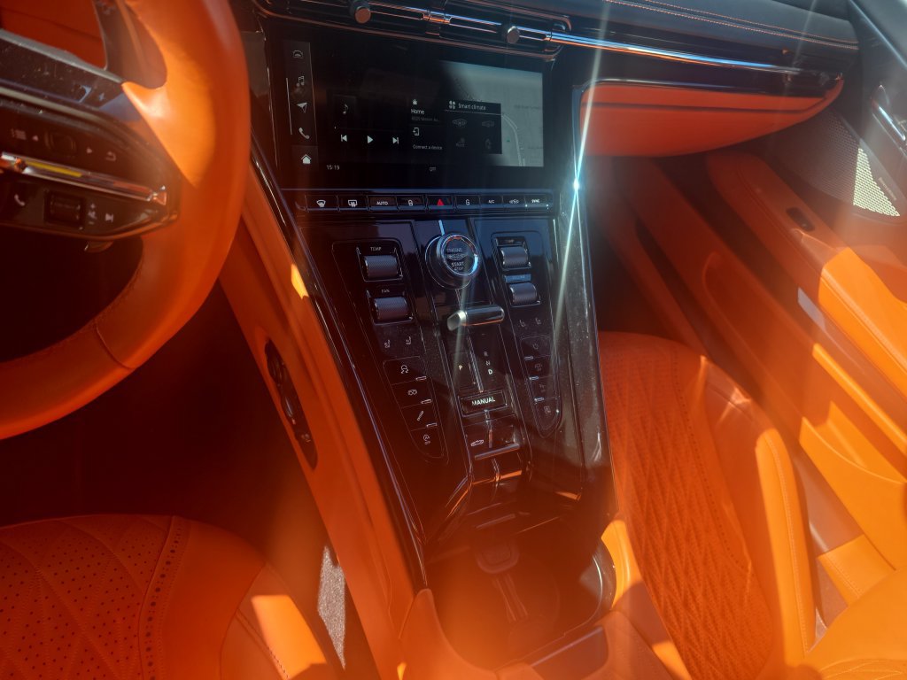 Used 2024 Aston Martin DB12 Convertible RWD image 11