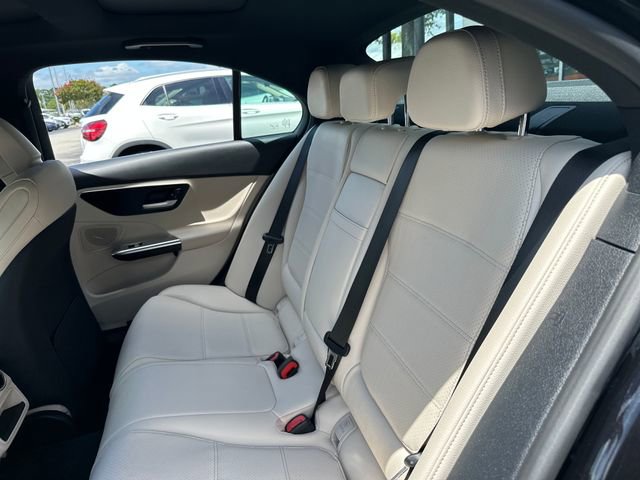 Used 2025 Mercedes-Benz C 300 Sedan image 21