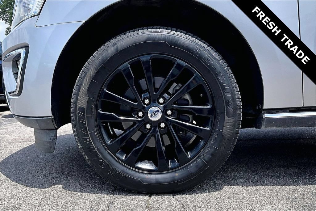 Used 2019 Ford Expedition Max Limited AWD/4WD image 34