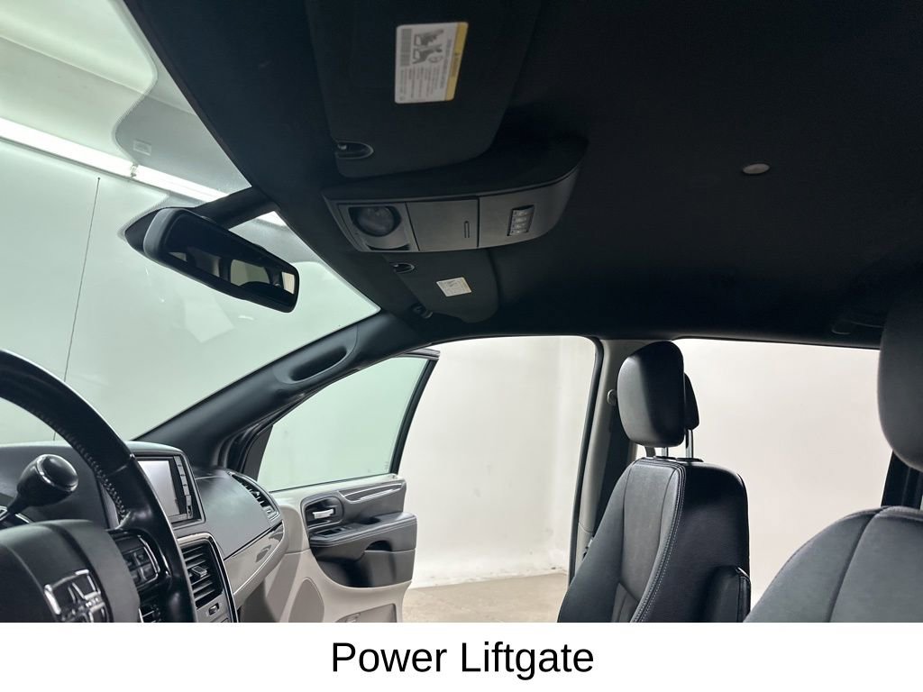 Used 2020 Dodge Grand Caravan SXT image 33