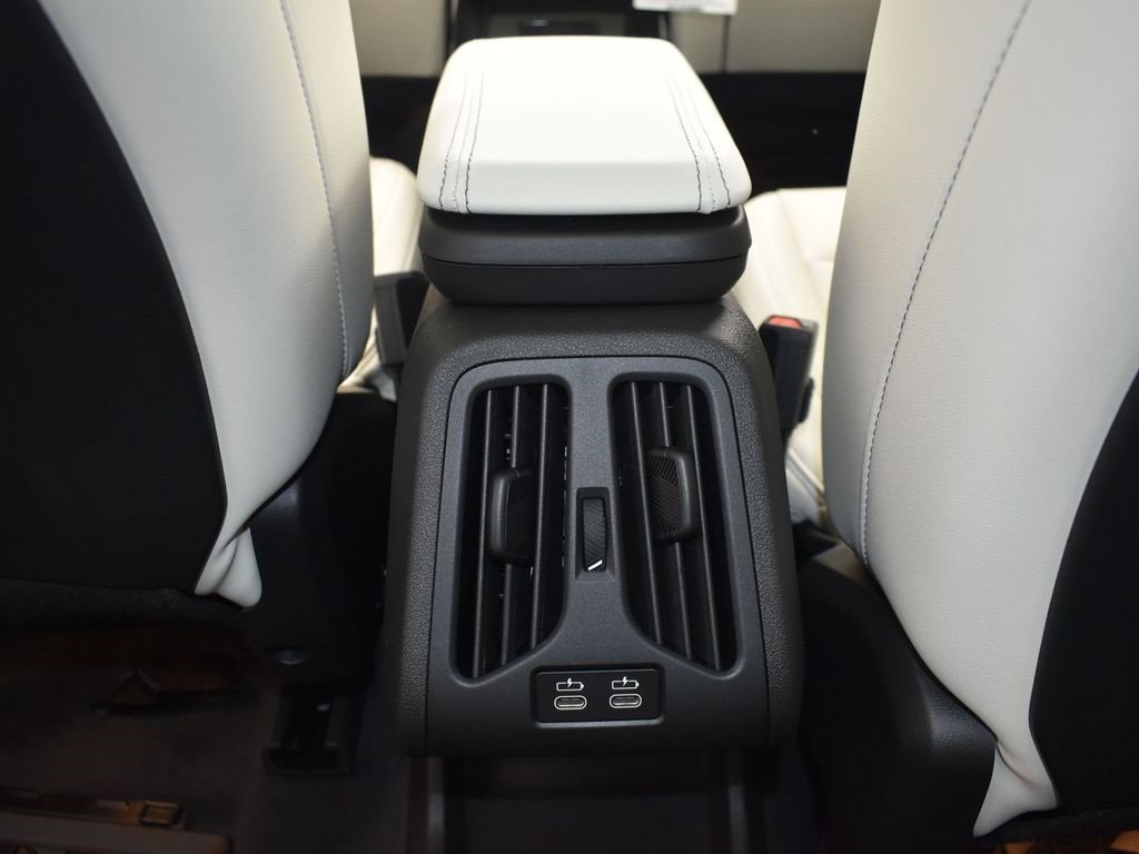 New 2026 BMW X1 xDrive28i w/ Technology Package image 18