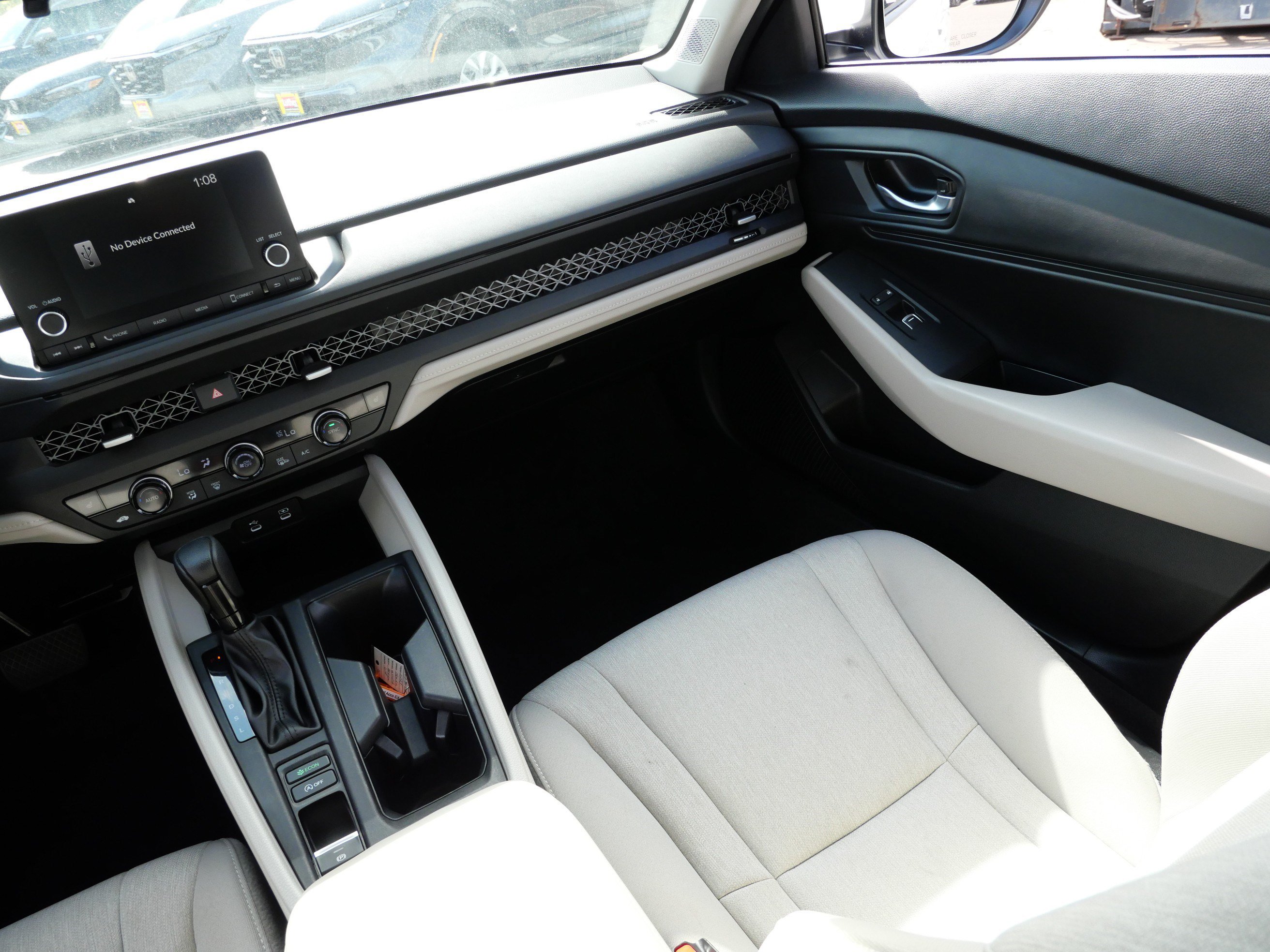 Certified 2023 Honda Accord EX image 11