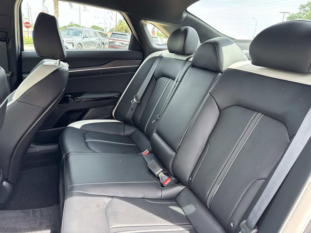 Used 2026 Kia K5 GT-Line FWD image 17
