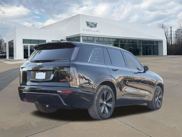 Used 2026 Cadillac Vistiq Luxury image 3