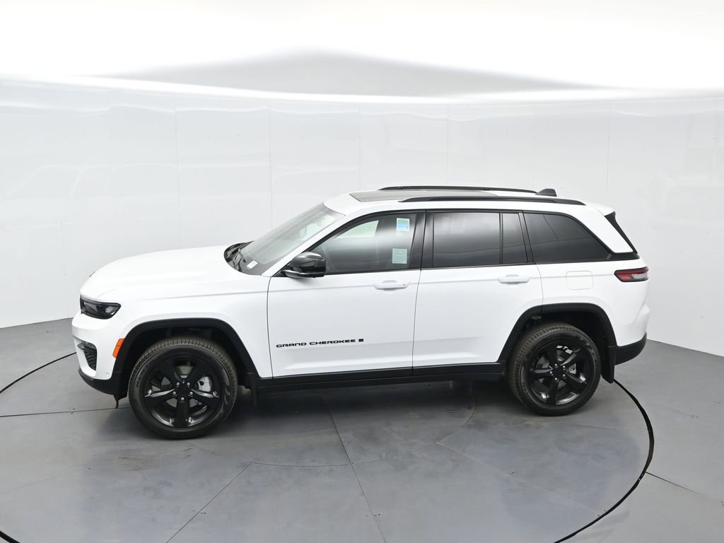 New 2025 Jeep Grand Cherokee Limited w/ Luxury Tech Group II image 58