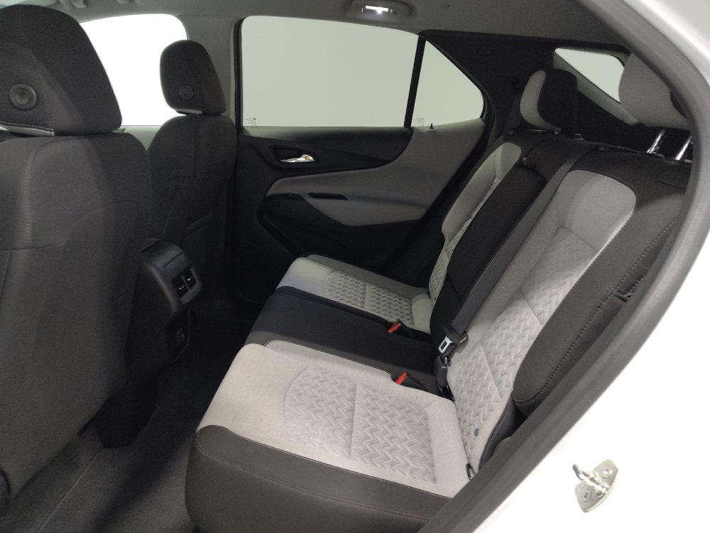 Used 2023 Chevrolet Equinox LT FWD image 18