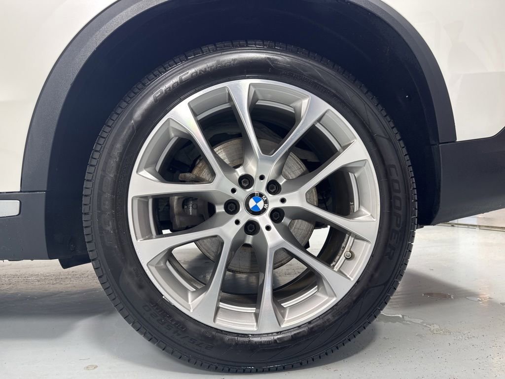 Used 2020 BMW X5 xDrive40i AWD/4WD image 11
