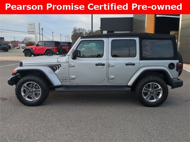 Used 2018 Jeep Wrangler Unlimited Sahara image 7