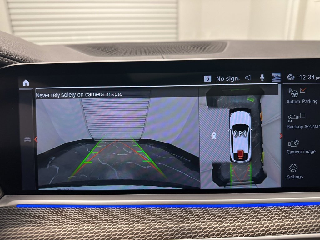 Used 2022 BMW X6 M50i w/ Executive Package image 23