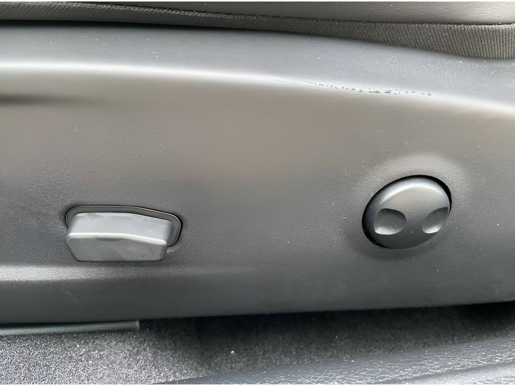 Used 2023 Dodge Challenger R/T Scat Pack w/ Plus Package image 25