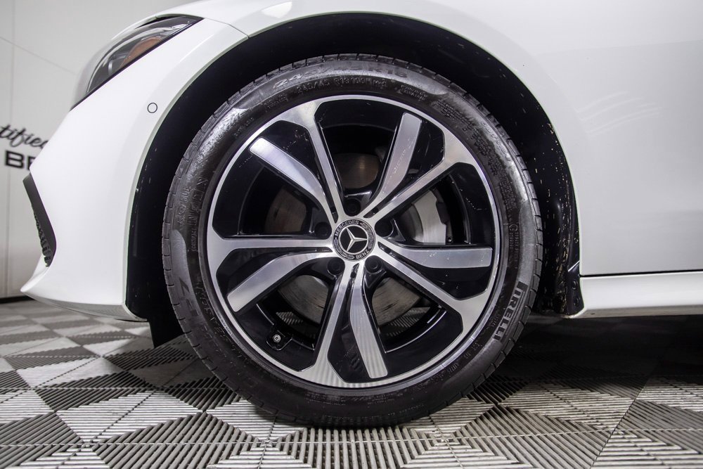 Used 2025 Mercedes-Benz CLE 300 4MATIC Cabriolet image 40