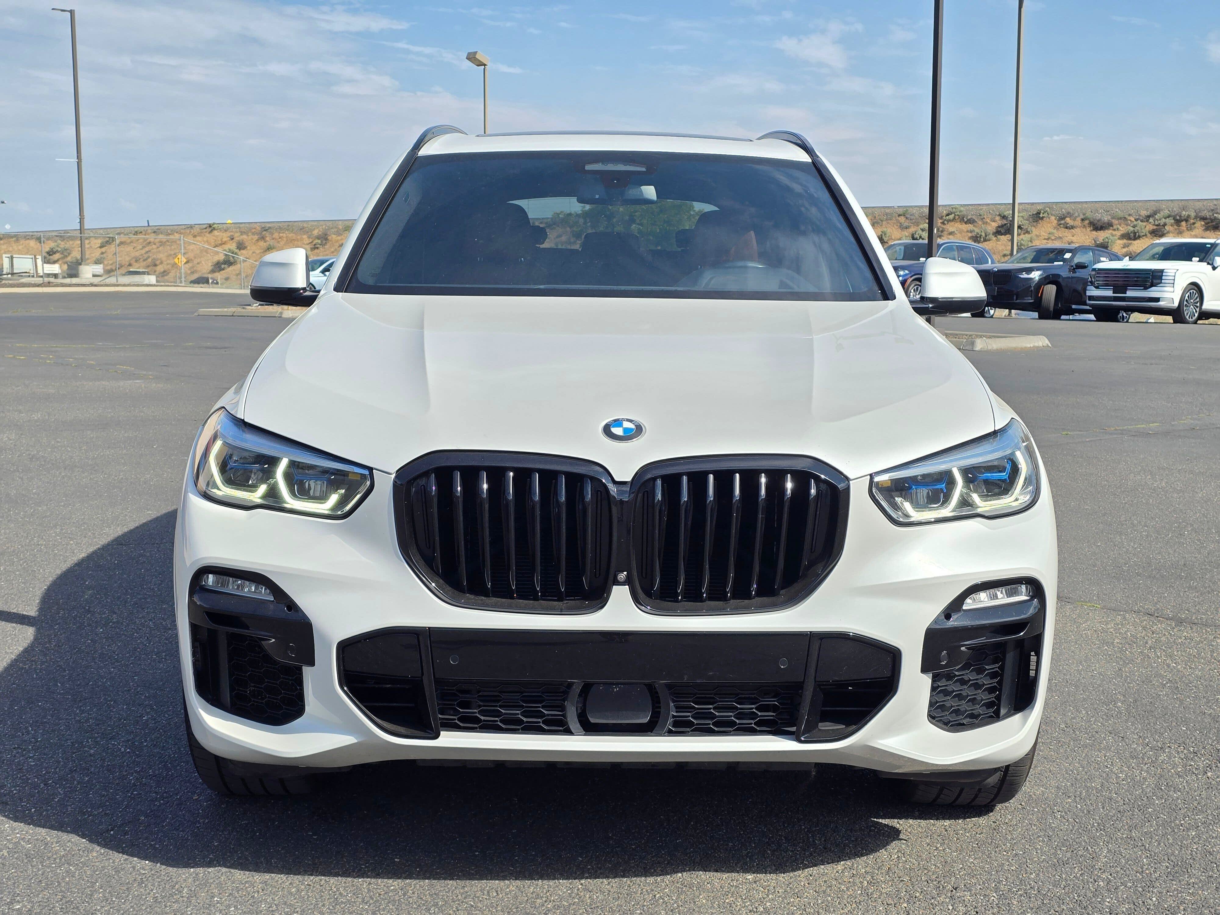 Used 2019 BMW X5 xDrive40i w/ M Sport Package AWD/4WD image 6