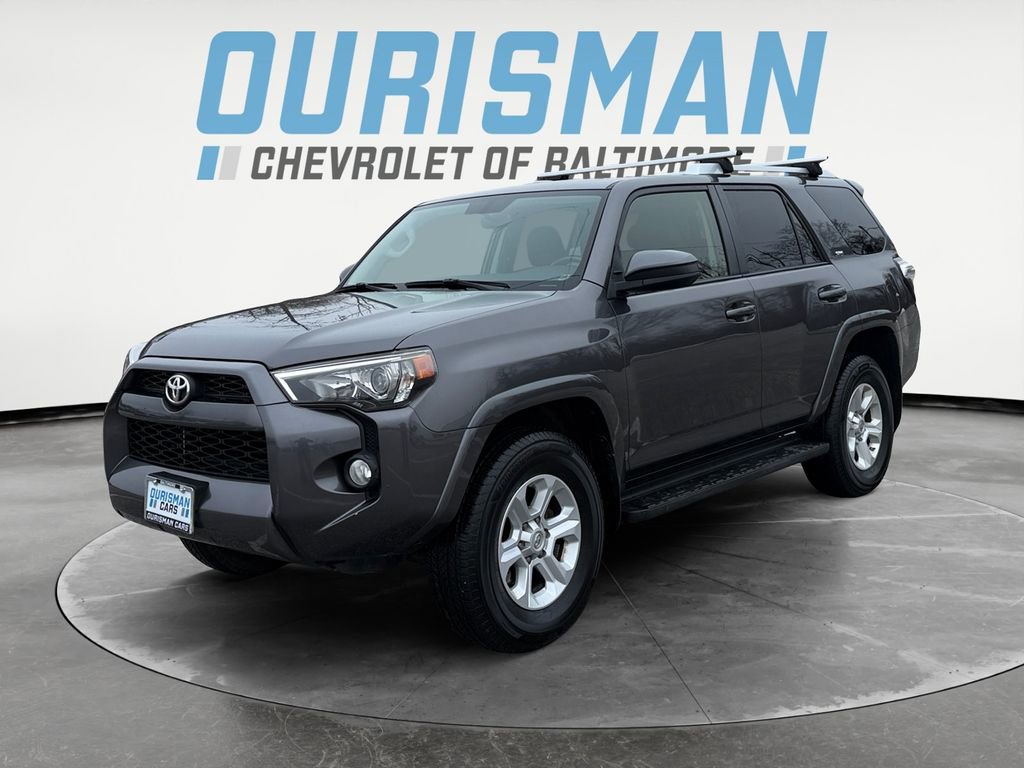Used 2016 Toyota 4Runner SR5 image 2