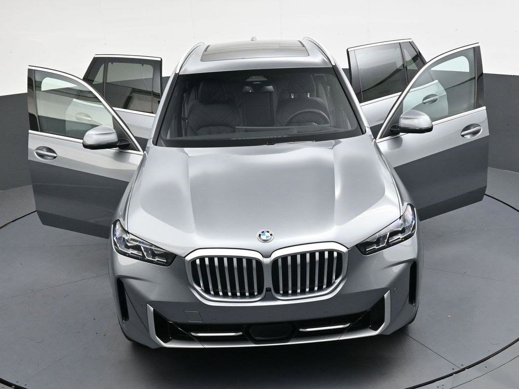 Used 2026 BMW X5 xDrive40i w/ Climate Comfort Package AWD/4WD image 35