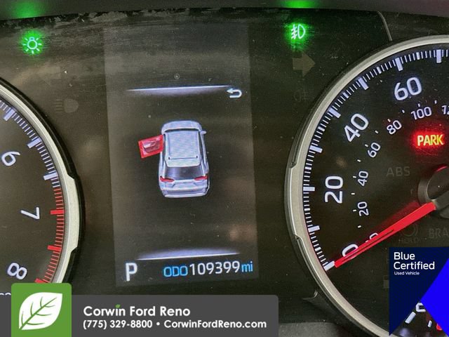 Used 2021 Toyota RAV4 XLE w/ Convenience Package AWD/4WD image 16