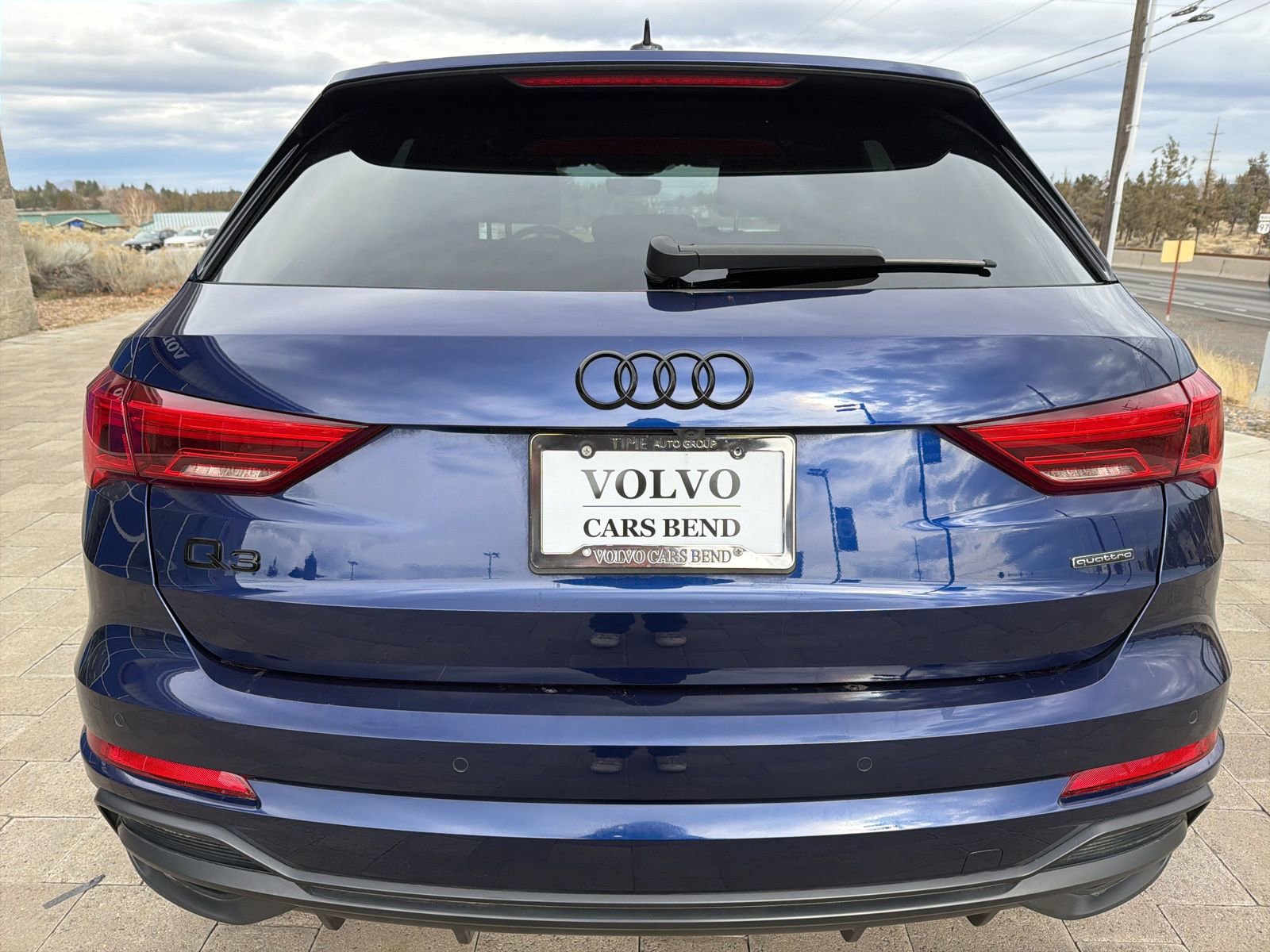 Used 2021 Audi Q3 2.0T Premium Plus w/ Premium Plus Package image 4