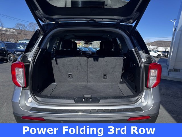 Used 2022 Ford Explorer Limited w/ Equipment Group 301A image 7
