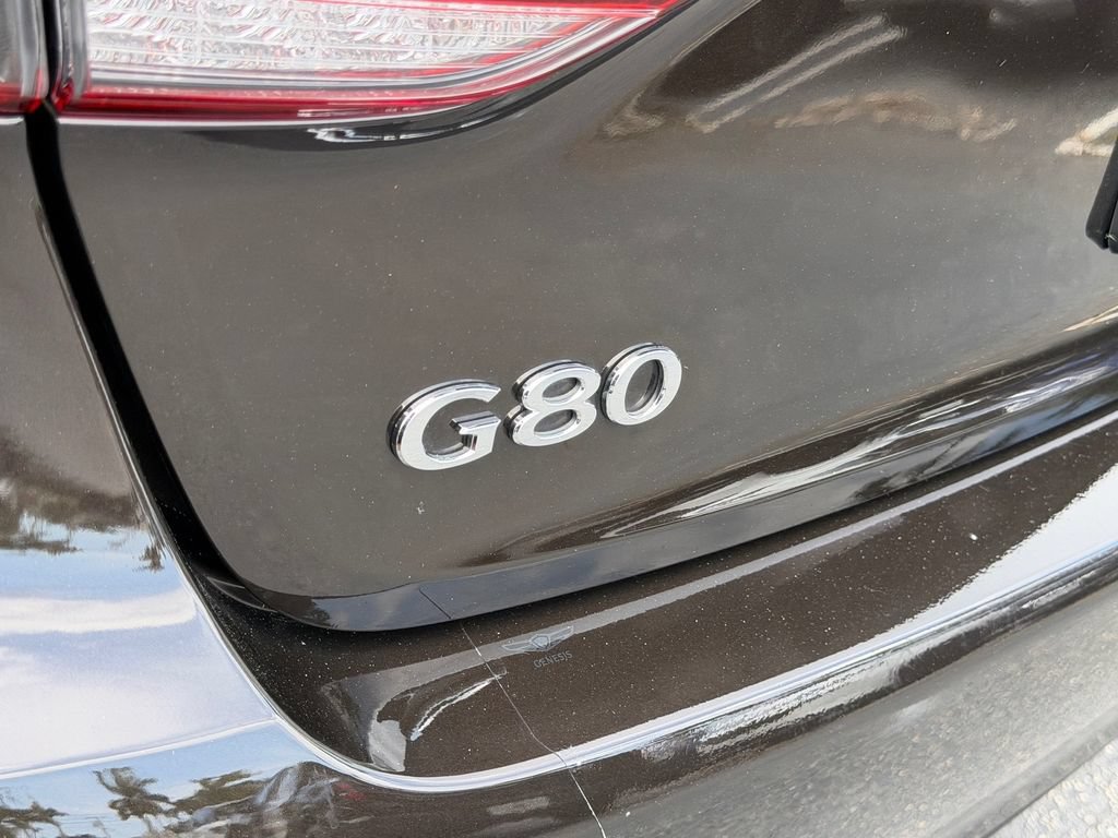Used 2018 Genesis G80 3.8 RWD image 14