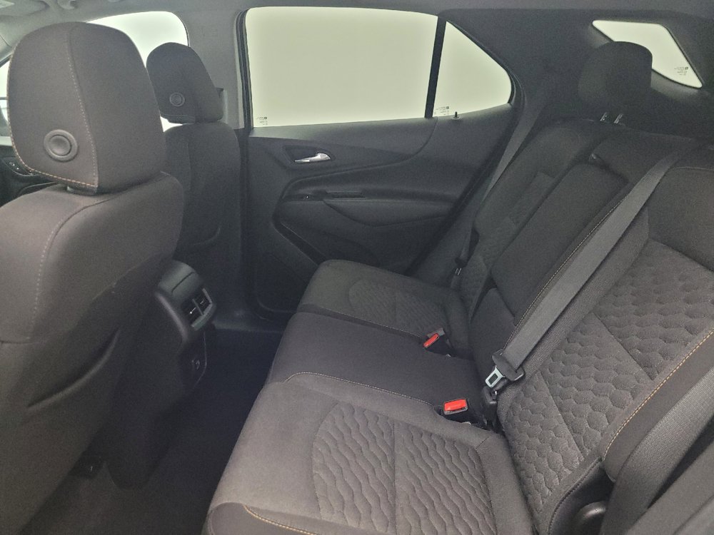Used 2021 Chevrolet Equinox LT FWD image 18