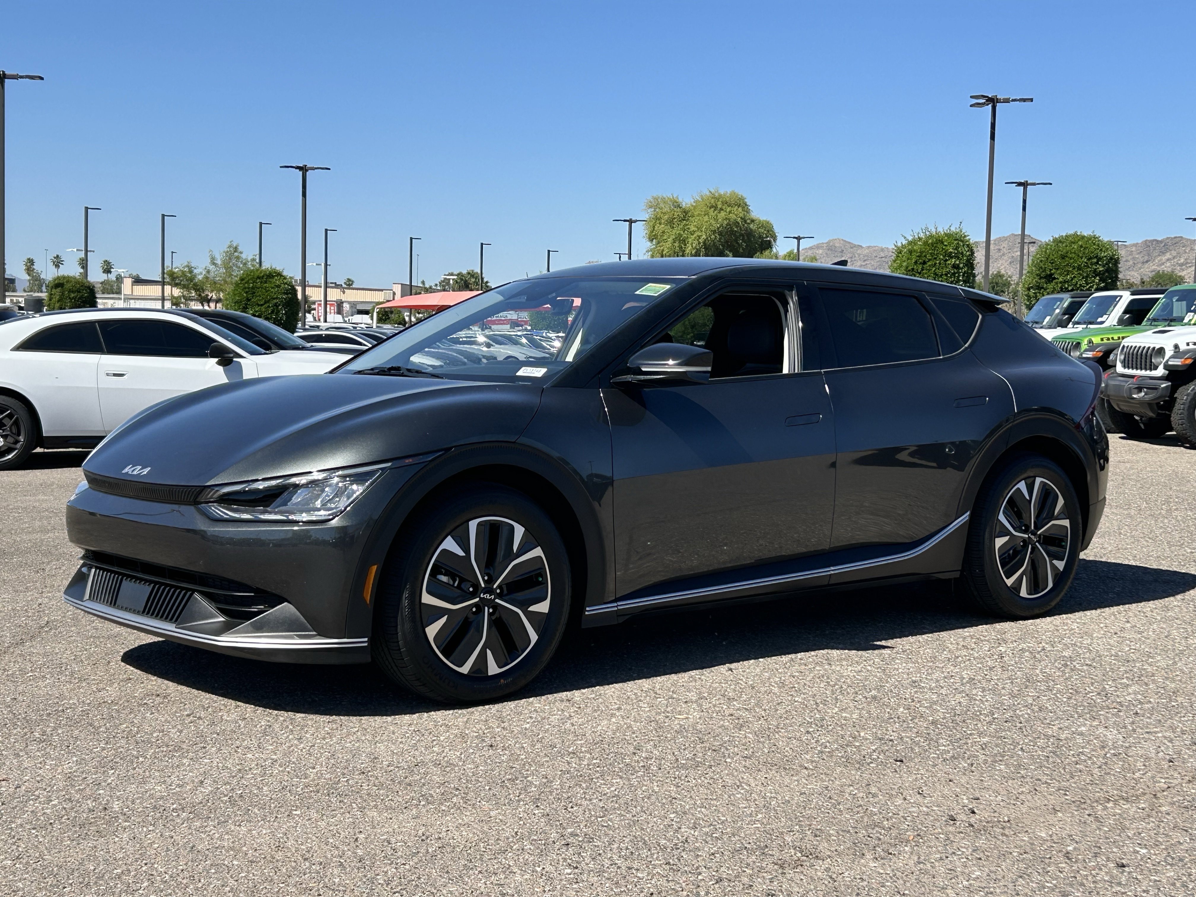 Certified 2024 Kia EV6 Light image 2