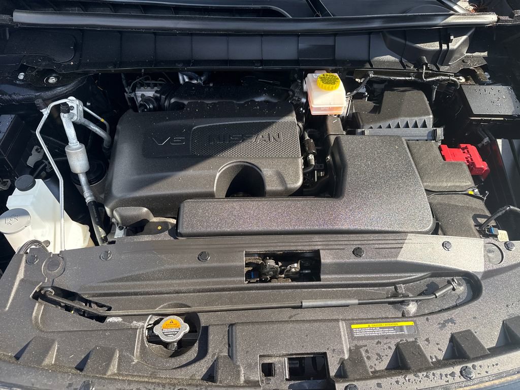 Used 2024 Nissan Pathfinder SL FWD image 26