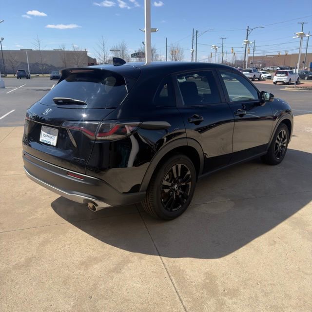 Certified 2026 Honda HR-V Sport image 5