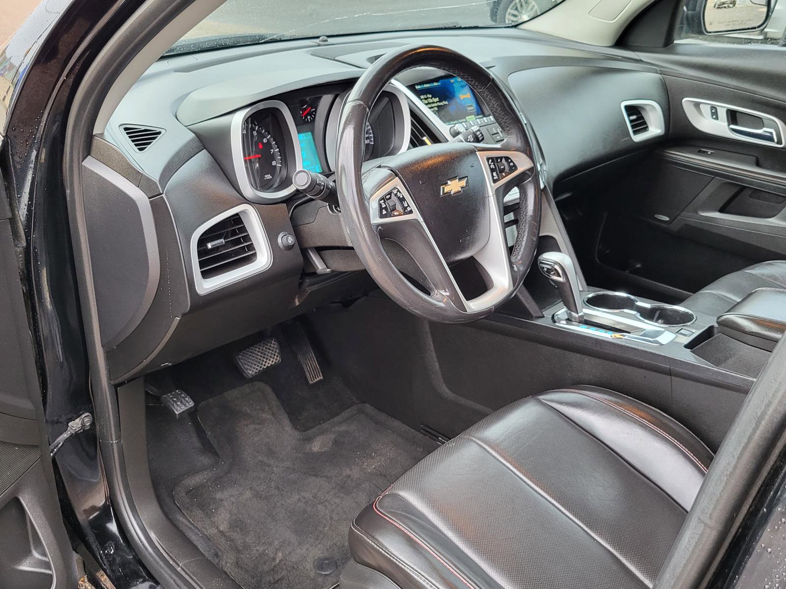 Used 2013 Chevrolet Equinox LT w/ Safety Package image 16