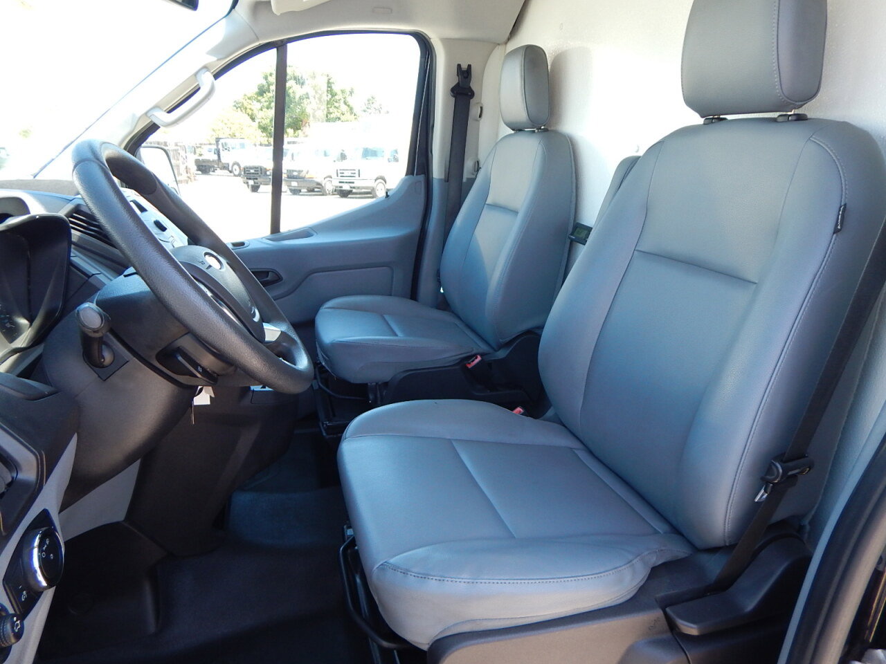 Used 2017 Ford Transit 350 148 Low Roof RWD image 18