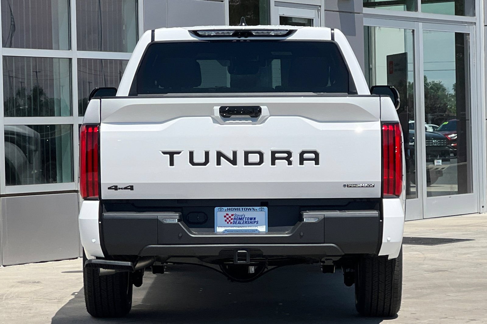 New 2026 Toyota Tundra Limited w/ Limited PVM Package AWD/4WD image 5