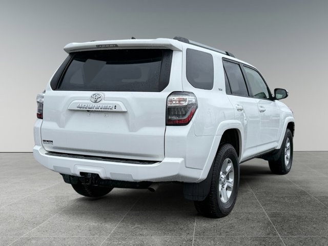Used 2023 Toyota 4Runner SR5 Premium w/ Moonroof Package image 4