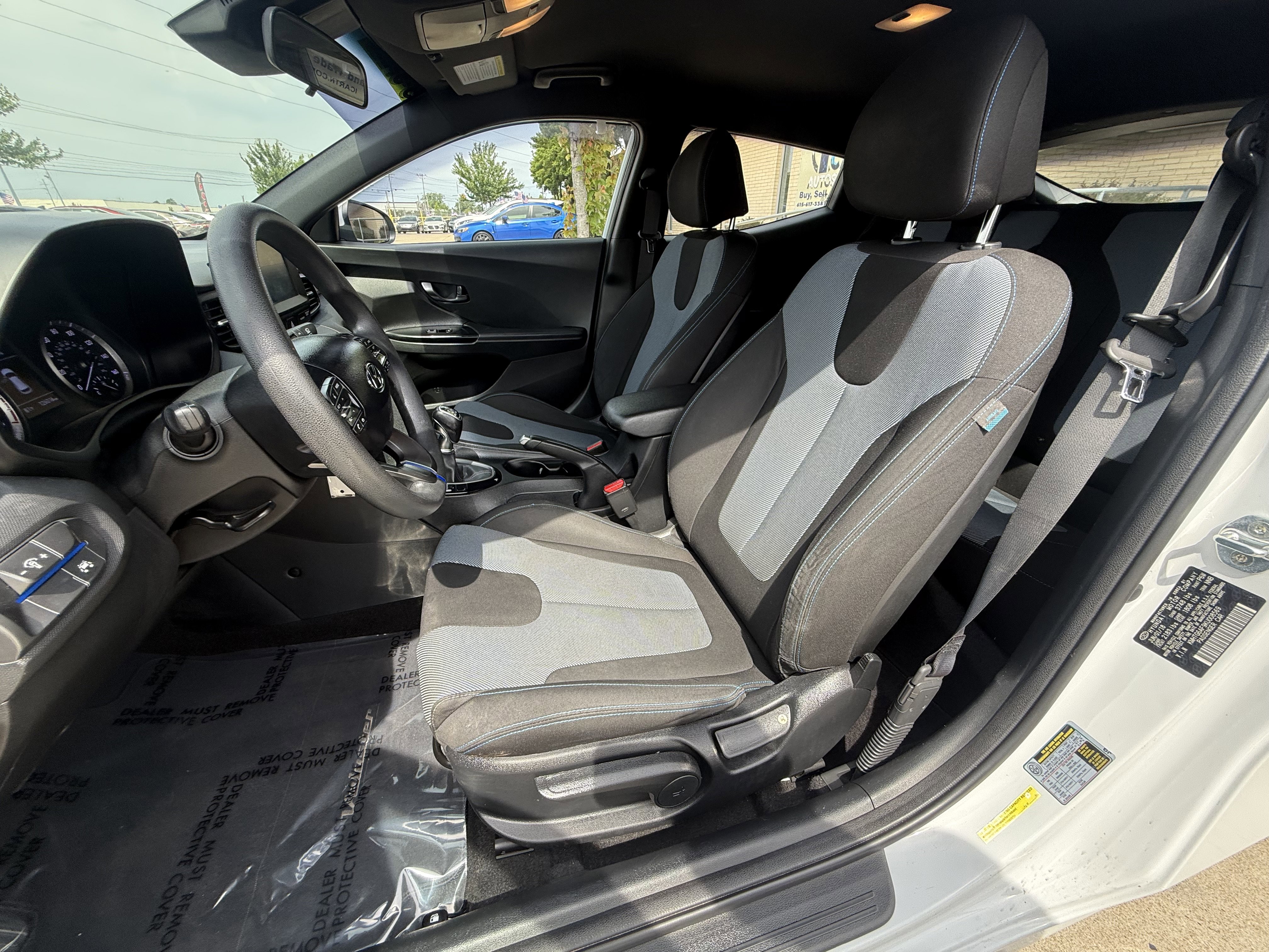 Used 2019 Hyundai Veloster 2.0 FWD image 9