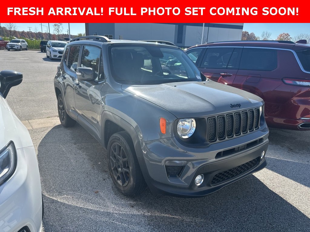 Used 2019 Jeep Renegade Altitude w/ Quick Order Package 22M image 2