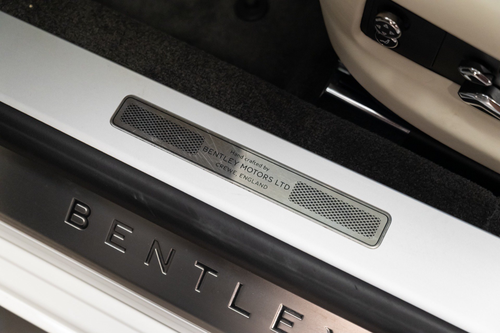 Used 2021 Bentley Flying Spur W12 AWD/4WD image 27