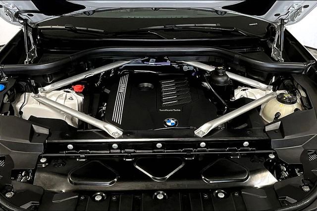 Used 2023 BMW X5 xDrive40i image 9