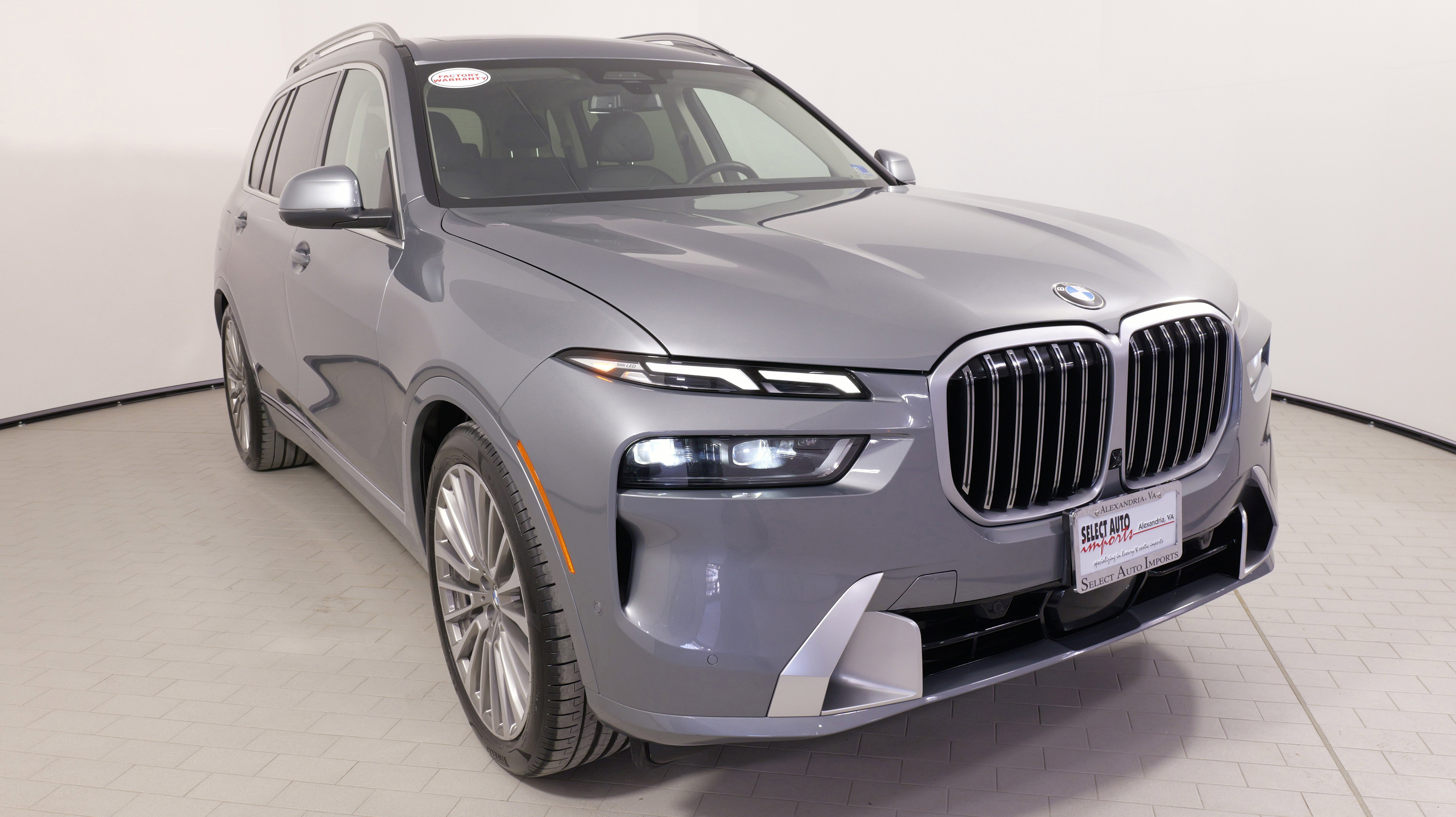 Used 2023 BMW X7 xDrive40i image 6