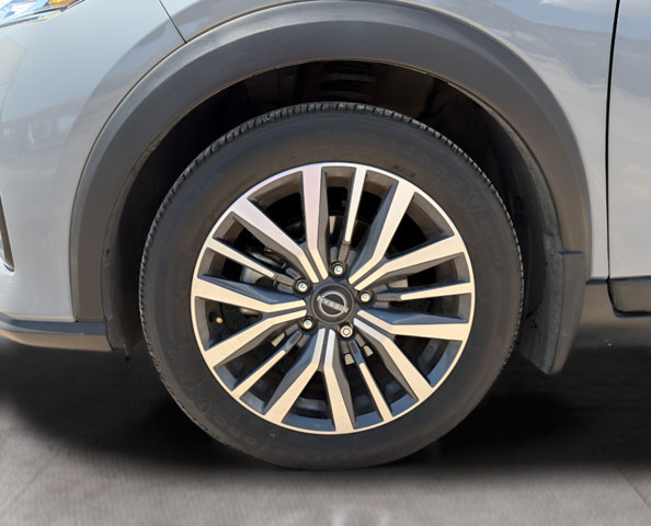 Certified 2024 Nissan Kicks SV FWD image 11