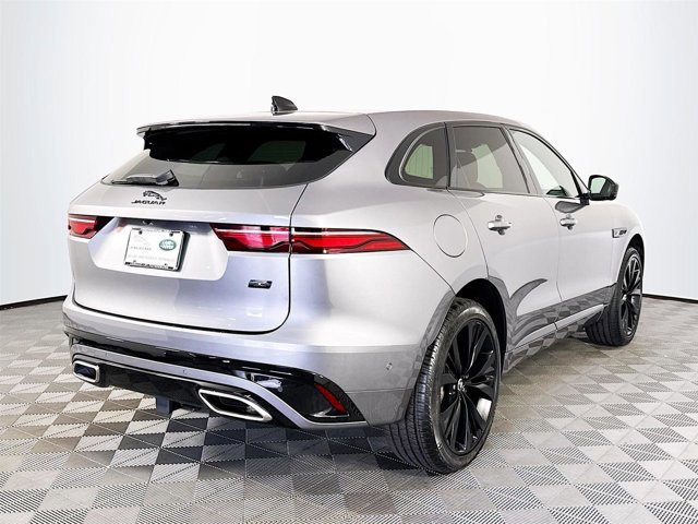 New 2026 Jaguar F-PACE R-Dynamic S image 5