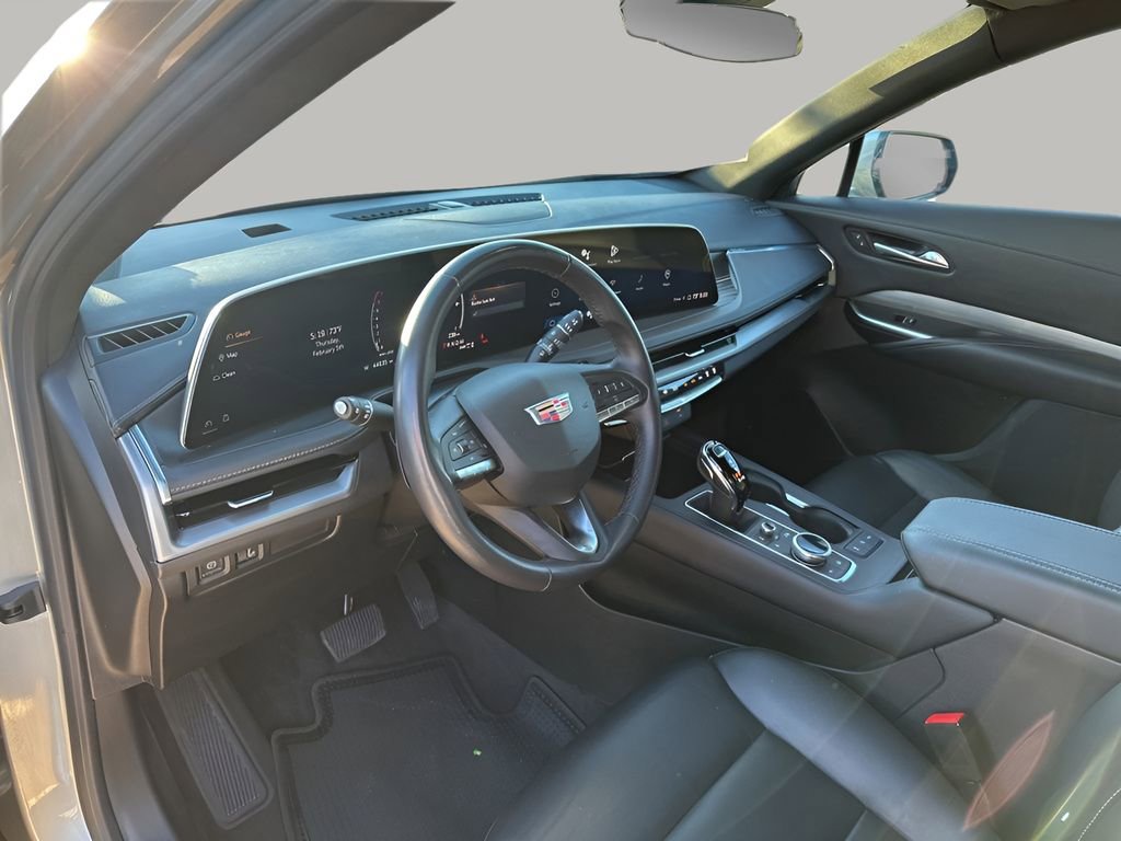 Used 2024 Cadillac XT4 Premium Luxury image 26