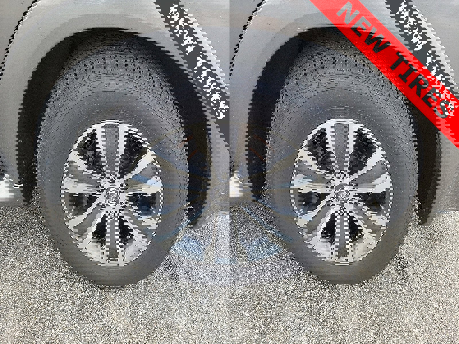 Used 2019 Nissan Armada SL w/ Premium Package image 9