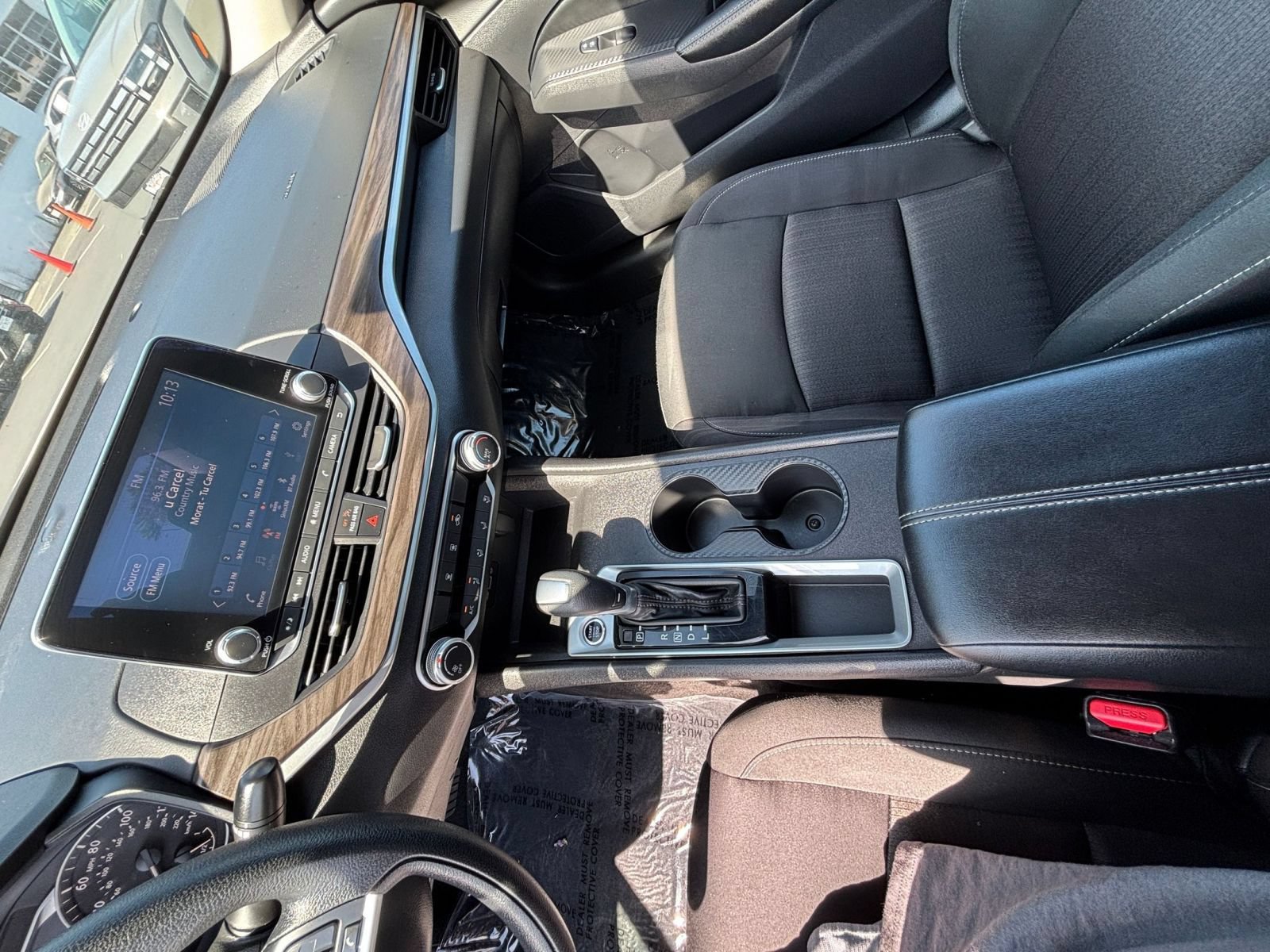 Used 2025 Nissan Altima 2.5 SV FWD image 41