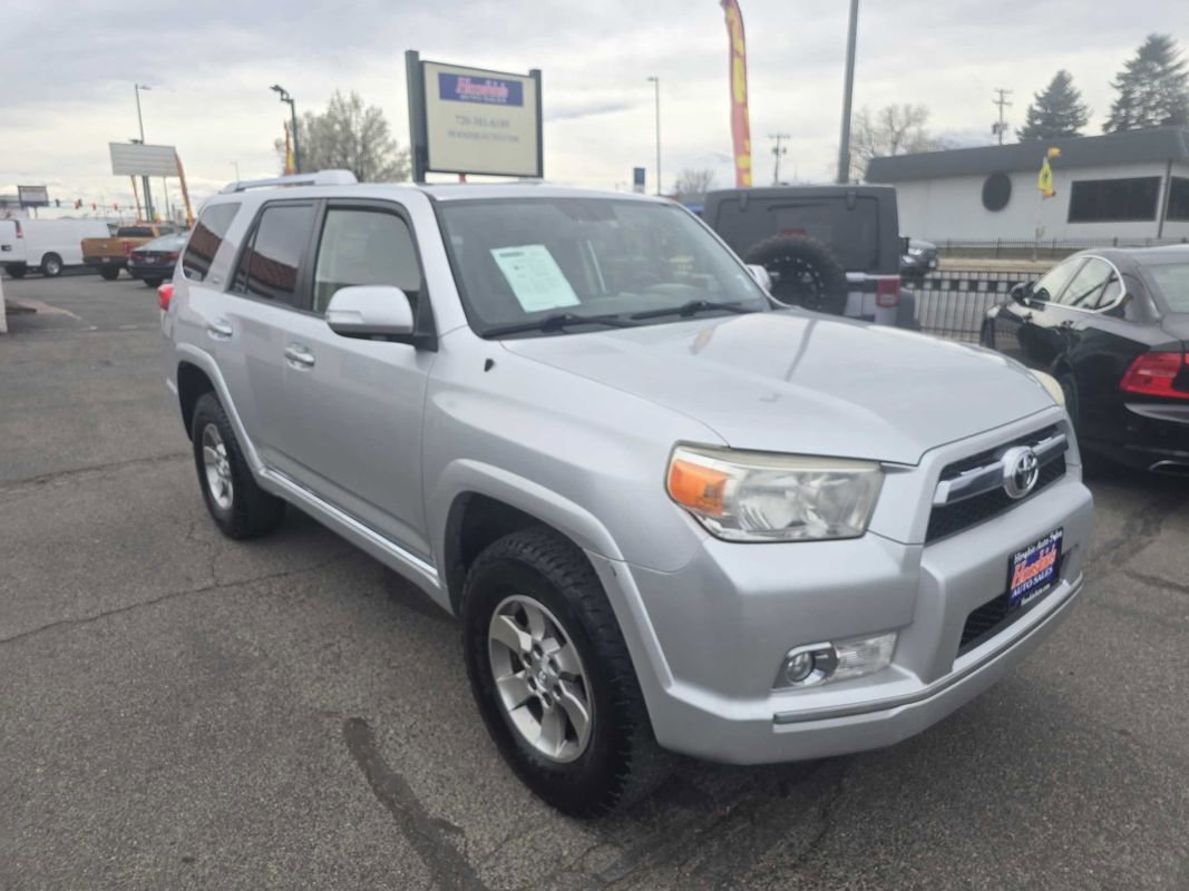 Used 2013 Toyota 4Runner SR5 image 4